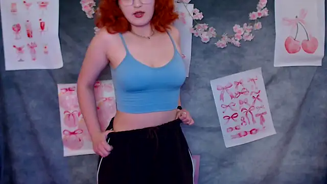 Snapshot of MissAriaa chatting on 06-16-26, 12:16 MissAriaa online show from 06-16-26, 12:16