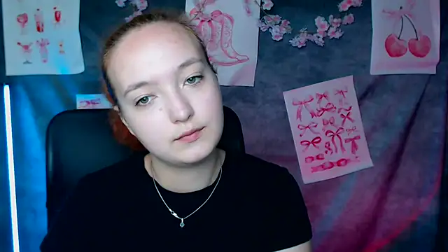 Snapshot of MissAriaa chatting on 06-21-26, 06:08 MissAriaa online show from 06-21-26, 06:08