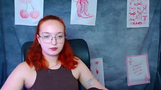 Snapshot of MissAriaa chatting on 07-09-26, 12:15 MissAriaa online show from 07-09-26, 12:15