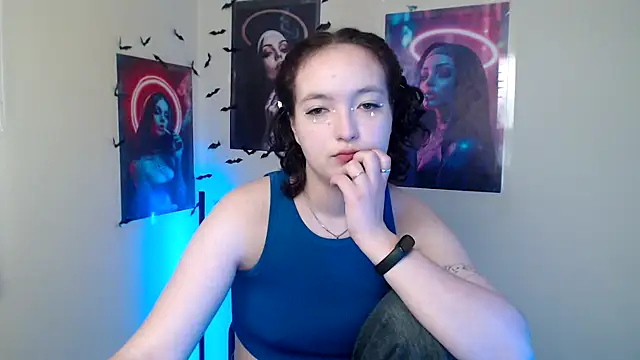 MissAriaa online show from 11-11-25, 07:25