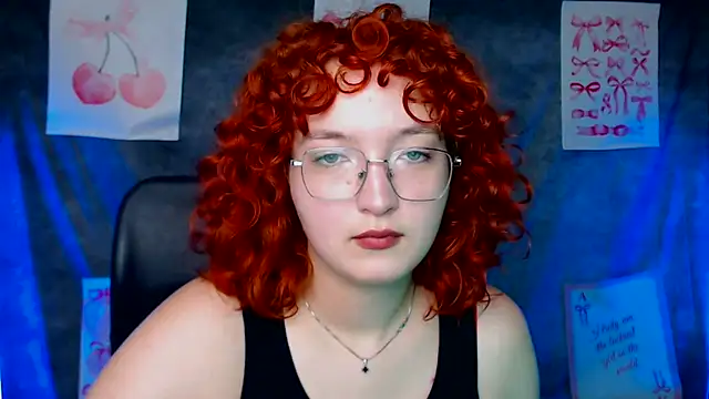 Snapshot of MissAriaa chatting on 07-11-26, 11:43 MissAriaa online show from 07-11-26, 11:43