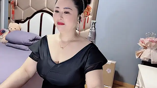 yaoyao22678 online show from 04-25-26, 03:09