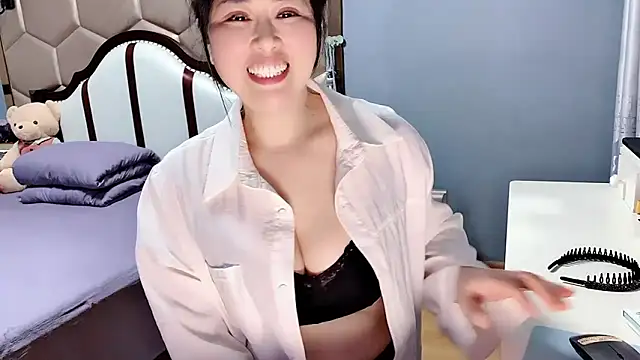 yaoyao22678 online show from 02-09-26, 02:15