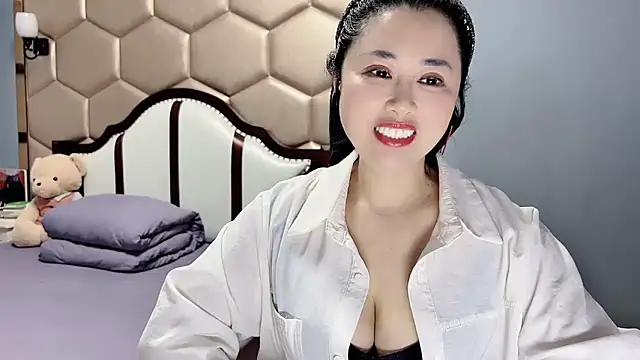 yaoyao22678 online show from 03-01-26, 03:28