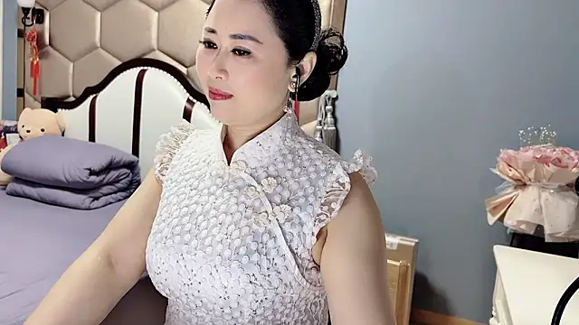 yaoyao22678 online show from 04-29-26, 01:32