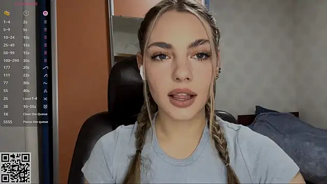 IlanaLafferty online show from 12-22-25, 06:52