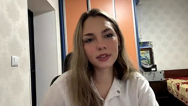 IlanaLafferty online show from 11-11-25, 06:36