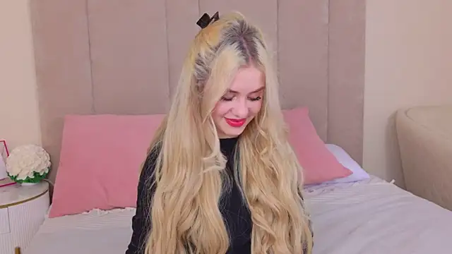 Rose Masson online show from 03-22-26, 05:53