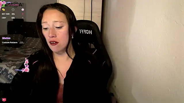 Snapshot of Sunshine_e chatting on 02-04-26, 08:15 Sunshine e online show from 02-04-26, 08:15