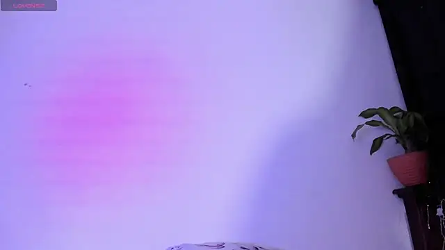 Leyacopper  online show from 03-04-26, 11:23