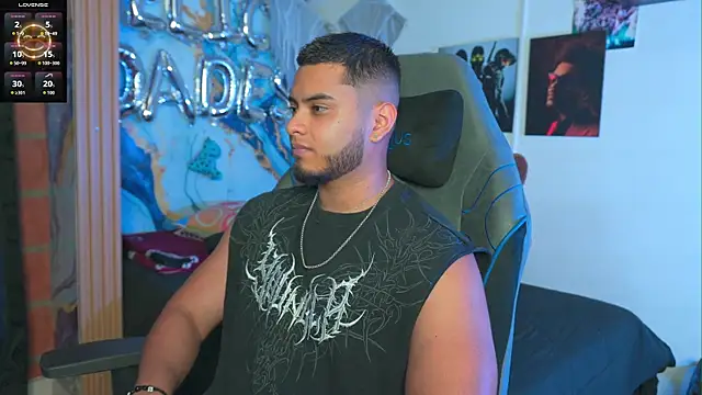 Snapshot of Tiler_wolker chatting on 02-12-26, 03:28 Tiler wolker online show from 02-12-26, 03:28