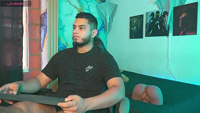 Tiler wolker online show from 11-03-25, 07:17