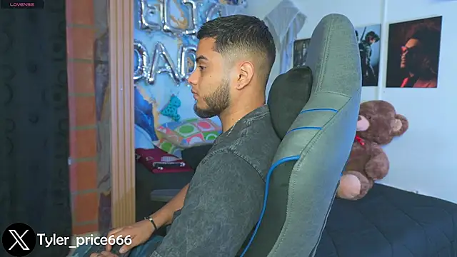 Tiler wolker online show from 01-09-26, 02:18