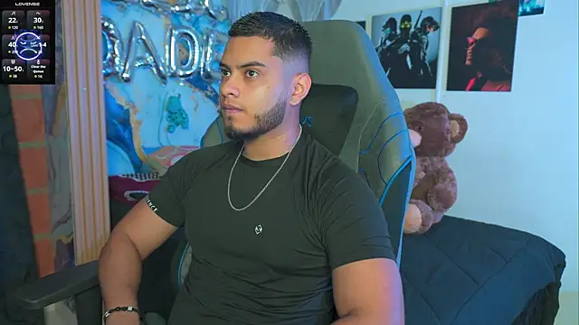 Snapshot of Tiler_wolker chatting on 02-05-26, 03:57 Tiler wolker online show from 02-05-26, 03:57