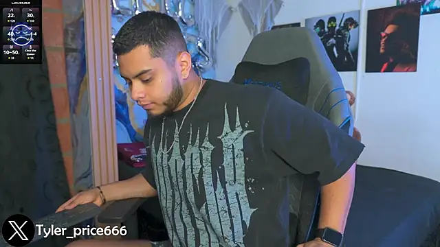 Snapshot of Tiler_wolker chatting on 02-01-26, 05:06 Tiler wolker online show from 02-01-26, 05:06