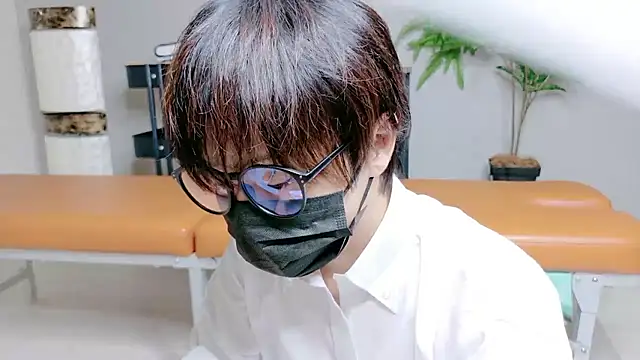 osu-nari kun online show from 11-19-25, 02:39