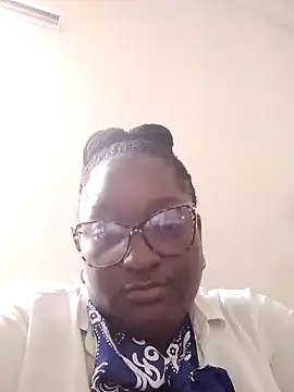 SweetestDIP online show from 10-27-25, 01:01