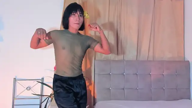 nahomi28  online show from 11-03-25, 04:54