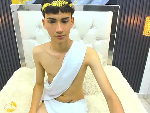 Snapshot of cristalangel9_ chatting on 10-31-25, 06:04 cristalangel9  online show from 10-31-25, 06:04