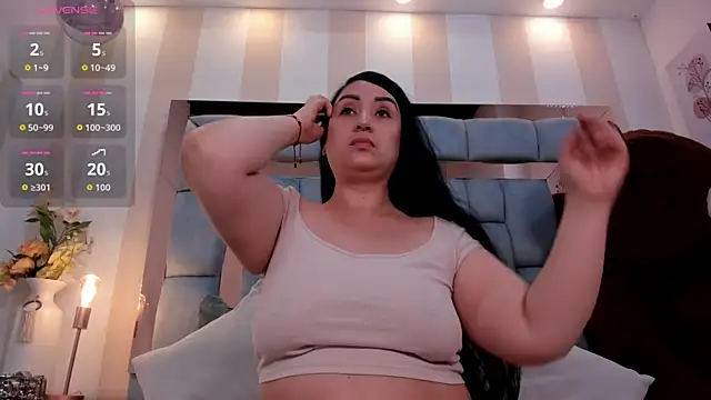 naomy sexy  online show from 06-18-26, 10:15