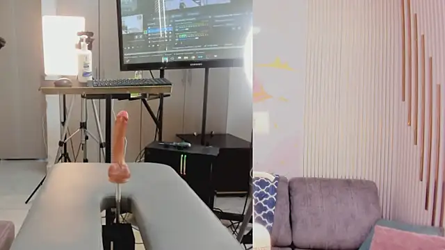 Snapshot of NhoanBrunette chatting on 03-01-26, 02:06 NhoanBrunette online show from 03-01-26, 02:06