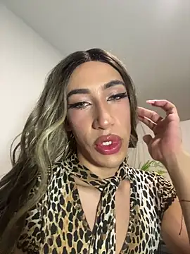 Nayla Monroee online show from 07-11-26, 10:43