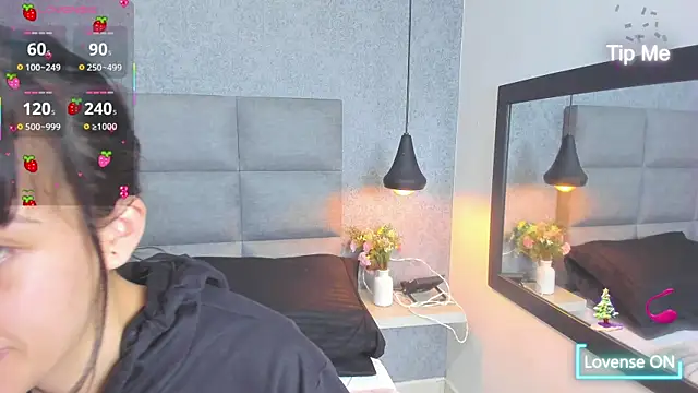 Snapshot of Luna_Bella3 chatting on 01-07-26, 11:04 Luna Bella3 online show from 01-07-26, 11:04