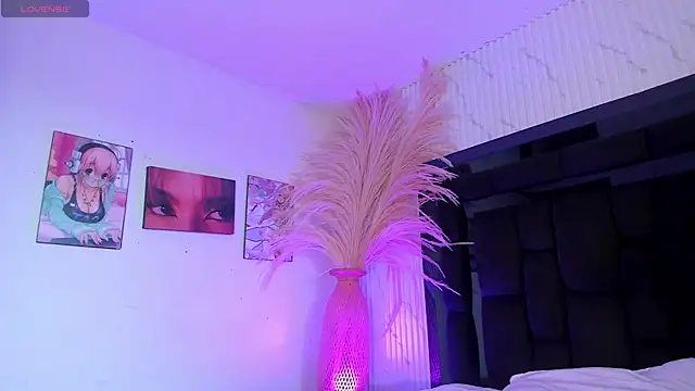 JanneBlossom  online show from 07-17-26, 07:55