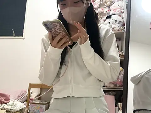 Snapshot of miku_pipipi chatting on 11-10-25, 04:12 miku pipipi online show from 11-10-25, 04:12