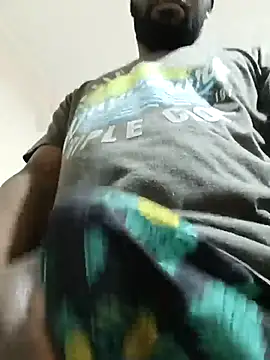 shoodly99 online show from 04-12-26, 10:02