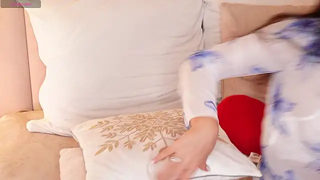 MissyFoxyy online show from 03-11-26, 06:18