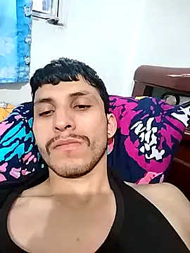 Snapshot of ramses99 chatting on 10-25-25, 09:48 ramses99 online show from 10-25-25, 09:48