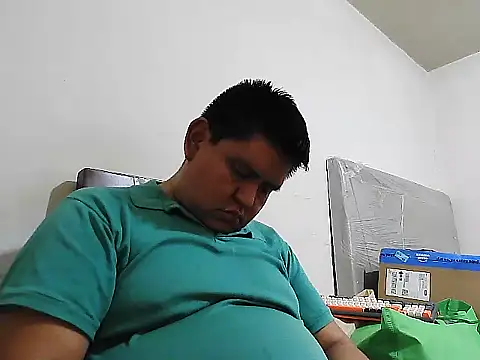 Snapshot of GordoChancludoSLP chatting on 12-15-25, 07:25 GordoChancludoSLP online show from 12-15-25, 07:25