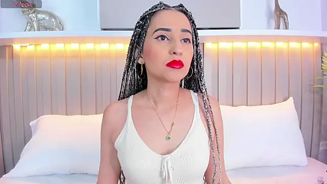 violett rabbit  online show from 11-11-25, 08:47