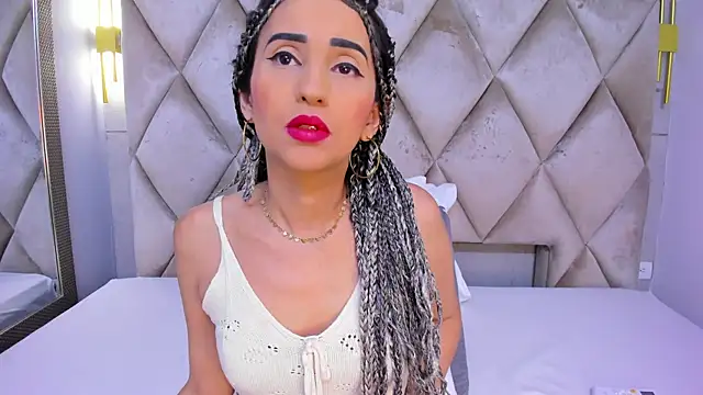 violett rabbit  online show from 01-17-26, 12:31