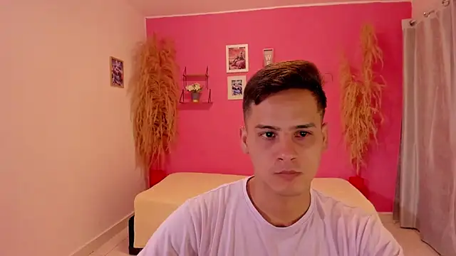 elmasmas01 online show from 11-05-25, 04:43