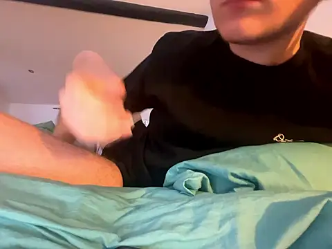 Lenouveau- online show from 01-08-26, 03:40