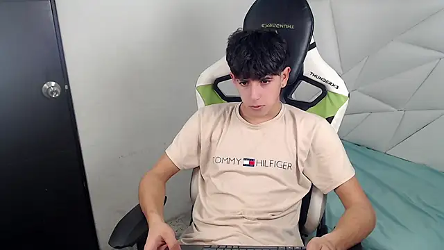 Cash G  online show from 11-27-25, 08:09