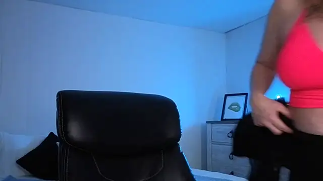 Koralynn 777 online show from 04-08-26, 02:46