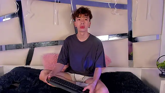 Genesis ask online show from 11-17-25, 03:43