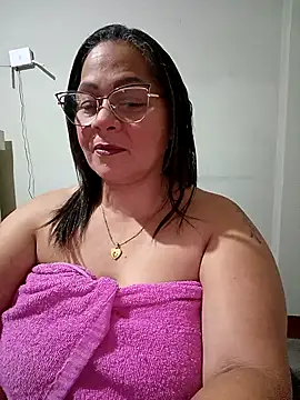 Snapshot of Angie_milf50 chatting on 05-12-26, 02:41 Angie milf50 online show from 05-12-26, 02:41