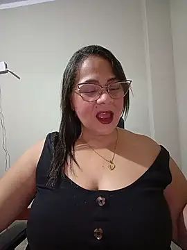 Snapshot of Angie_milf50 chatting on 06-07-26, 07:24 Angie milf50 online show from 06-07-26, 07:24