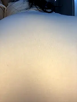 Im Saraaaa online show from 11-04-25, 10:02