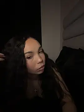 Snapshot of nikkiloveee chatting on 02-08-26, 02:31 nikkiloveee online show from 02-08-26, 02:31