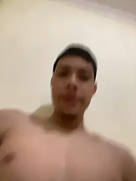 Snapshot of novinhodoty chatting on 10-28-25, 04:28 novinhodoty online show from 10-28-25, 04:28