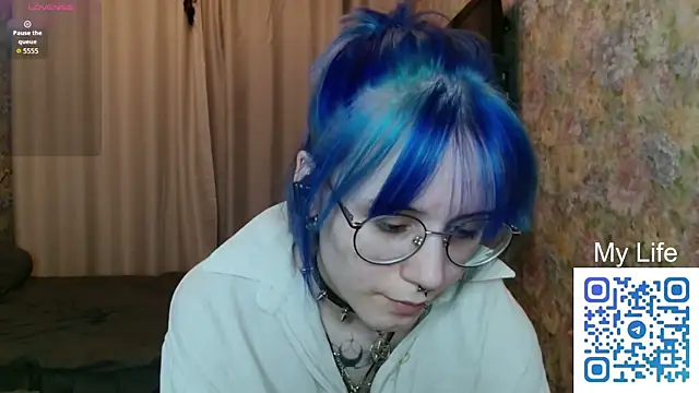 KellePourier online show from 03-25-26, 04:50