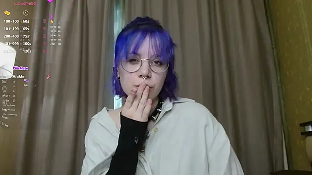 Snapshot of KellePourier chatting on 04-19-26, 06:14 KellePourier online show from 04-19-26, 06:14
