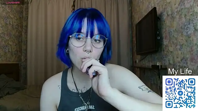 KellePourier online show from 03-19-26, 06:41