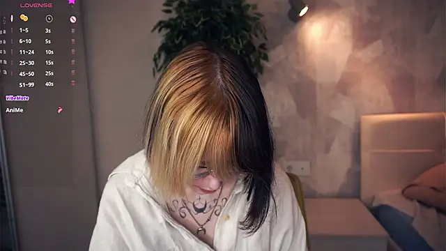 KellePourier online show from 02-14-26, 06:19