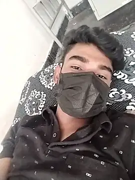 Snapshot of WettedGlimpse chatting on 11-01-25, 05:03 WettedGlimpse online show from 11-01-25, 05:03